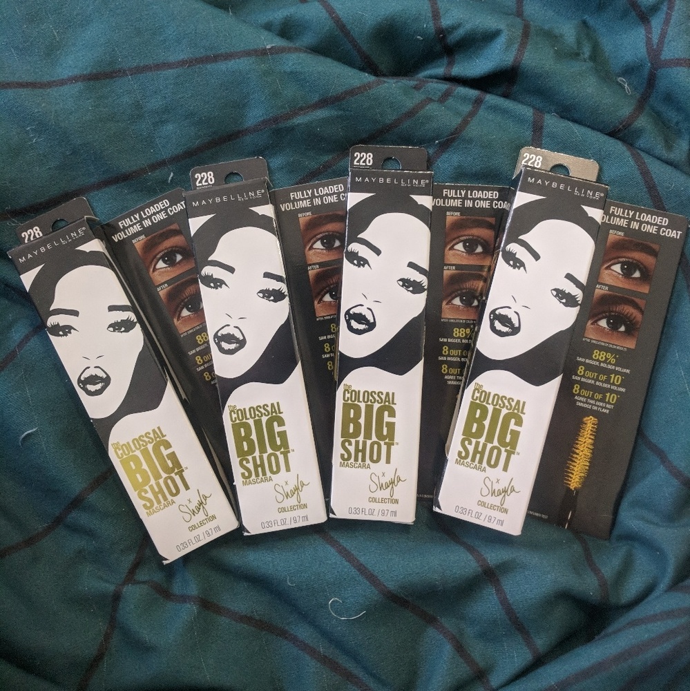 Maybelline The Colossal Big Shot Mascara